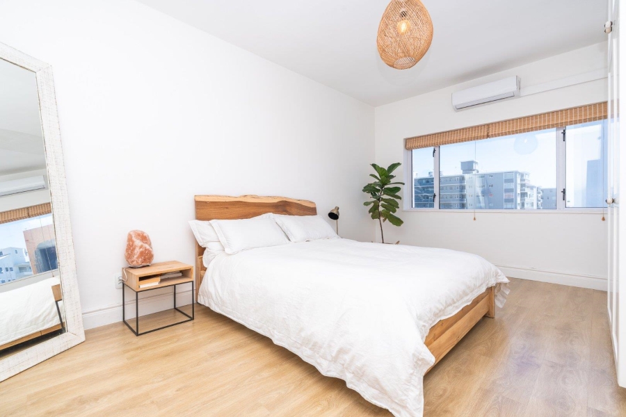 To Let 2 Bedroom Property for Rent in Sea Point Western Cape